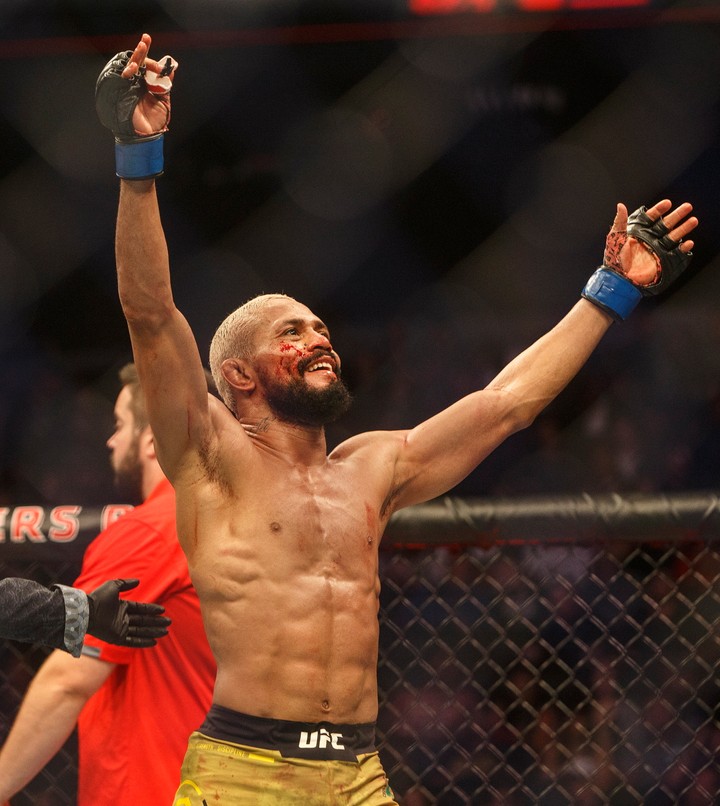 VIDEO: UFC pozná nového šampióna
